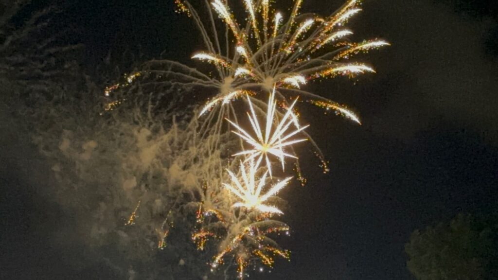 てだこ祭り花火