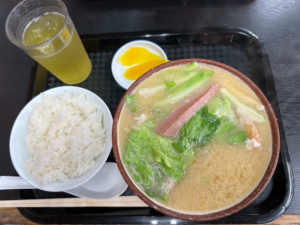 みそ汁亭秀　みそ汁