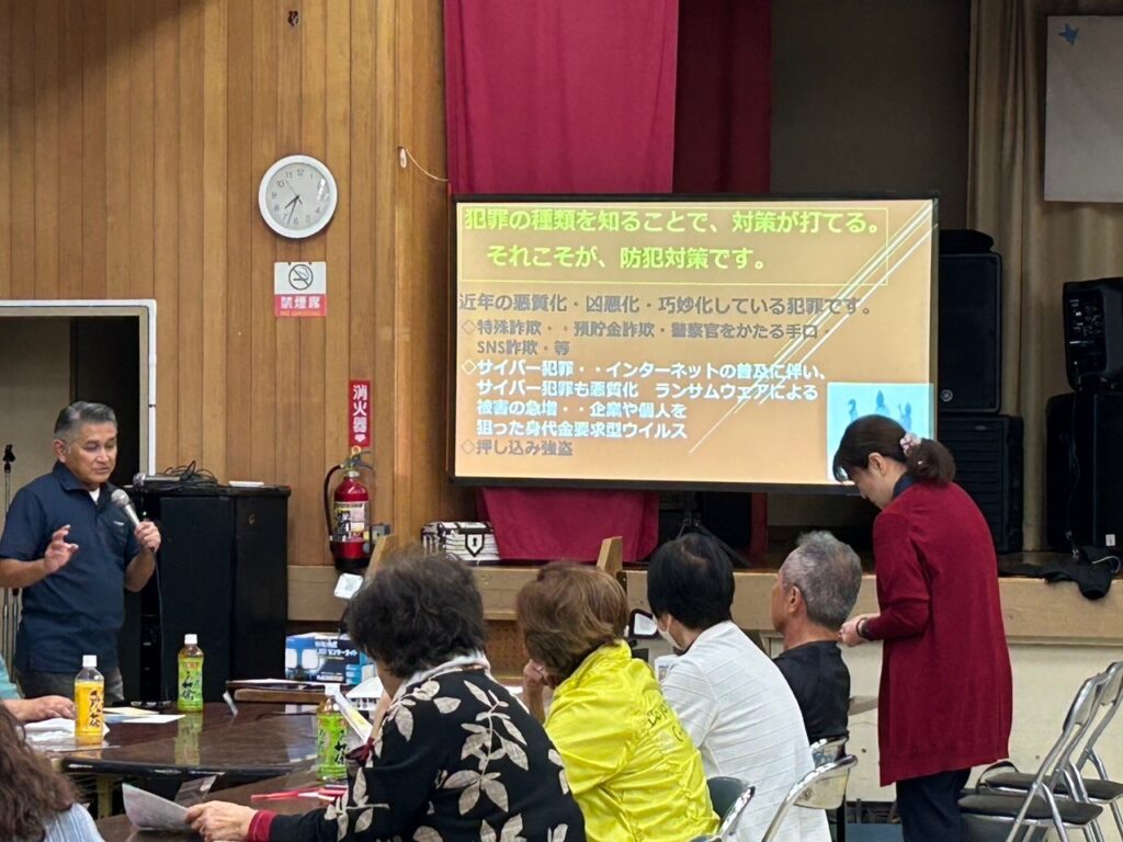 防犯カメラ　防犯対策　見える防犯