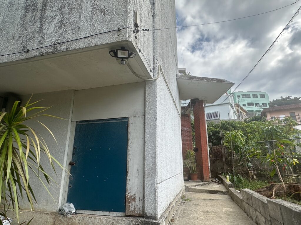 人感センサー付きライト 防犯対策