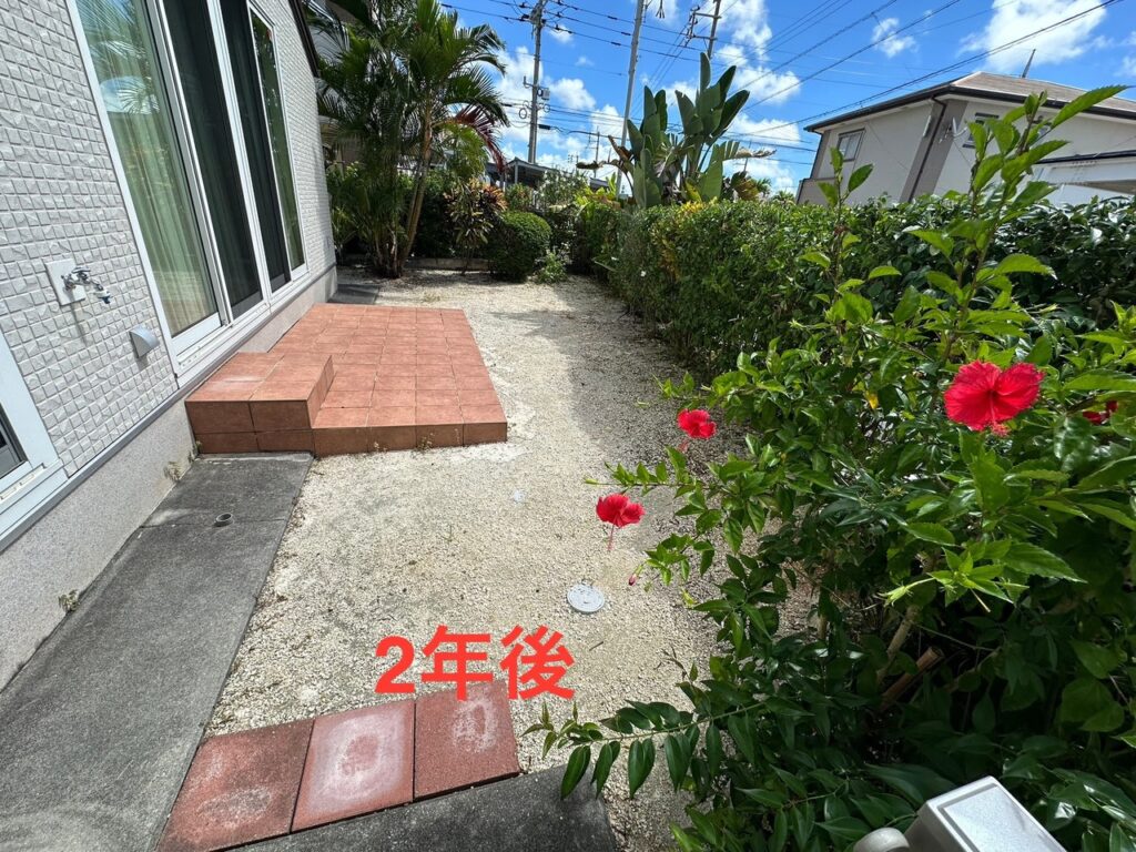 草なしくん施工2年後 雑草生えてない 沖縄の雑草対策