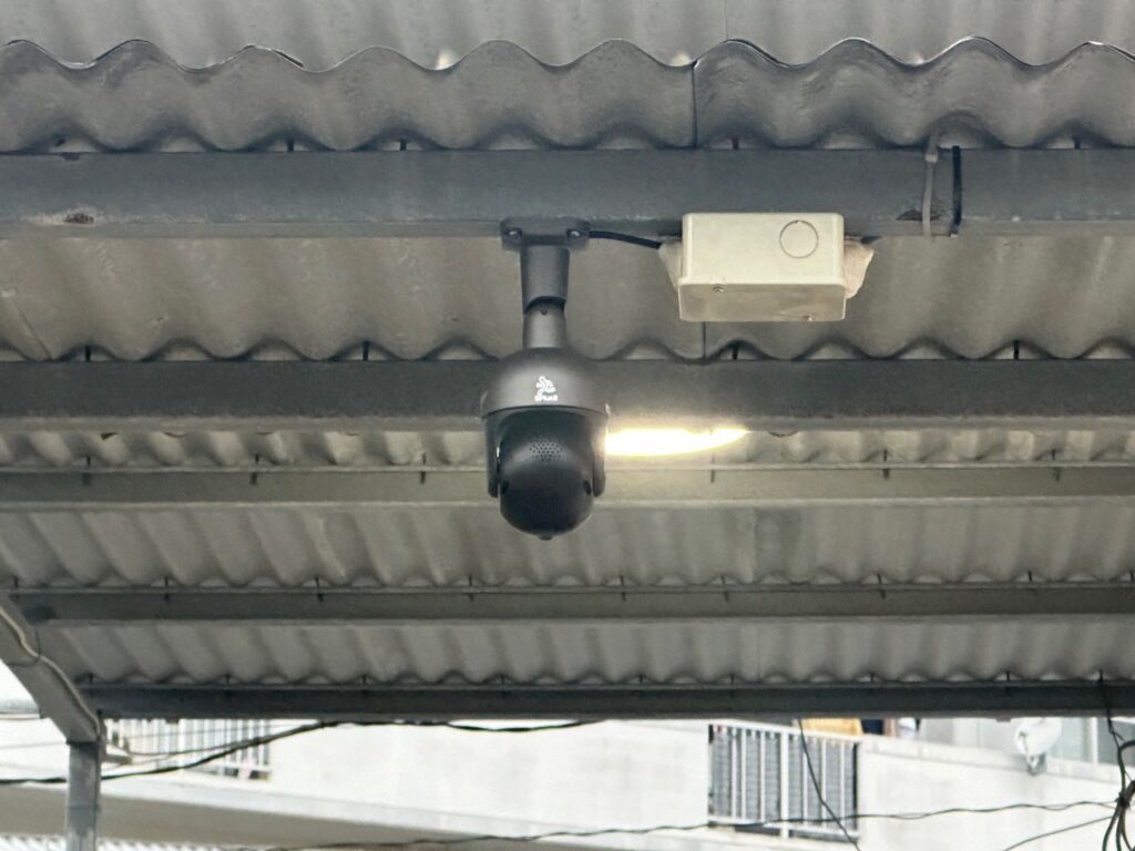 防犯カメラ設置　外カメラ　防犯対策