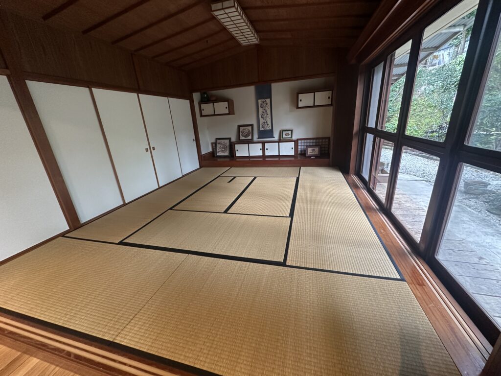 和室　びんがた　琉球