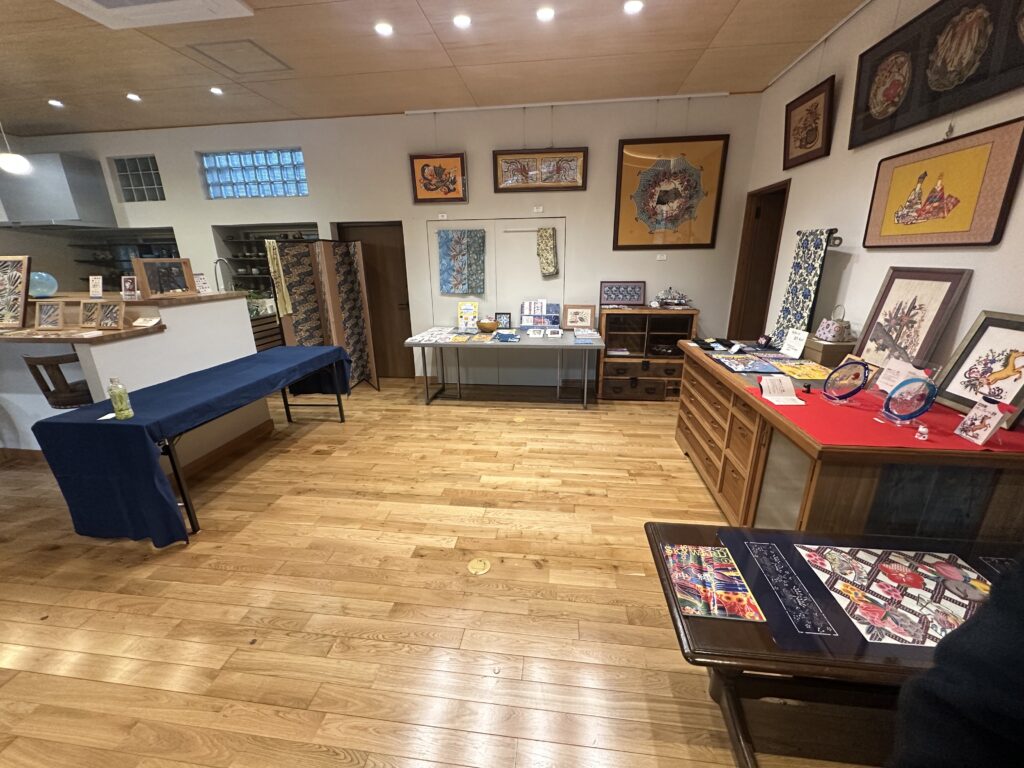 城間びんがた工房　ギャラリー　沖縄伝統工芸