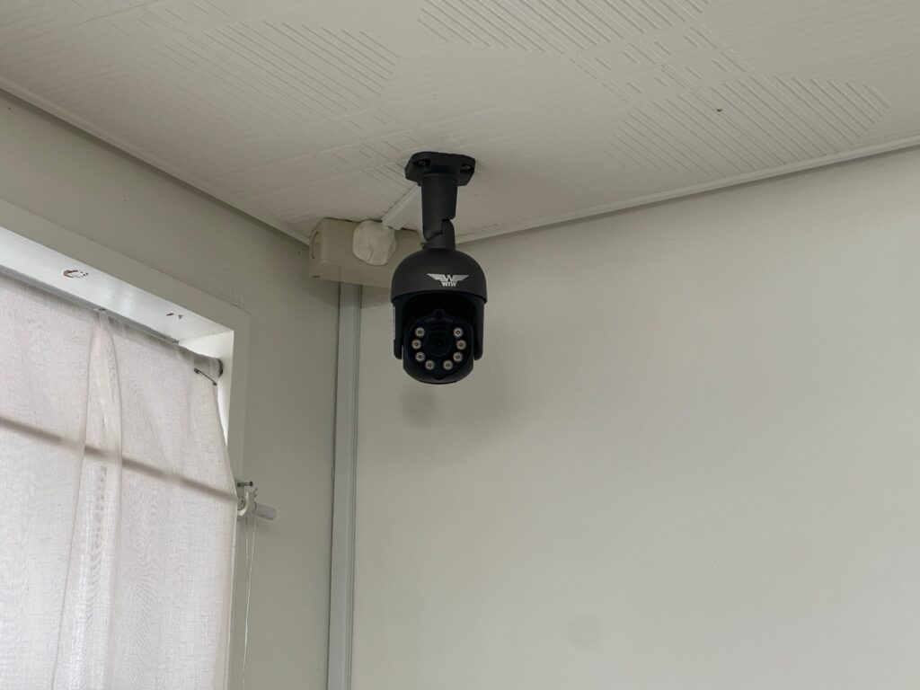 防犯カメラ みてるちゃん 店内設置