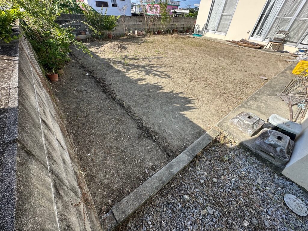 草刈り後　雑草対策　すっきり