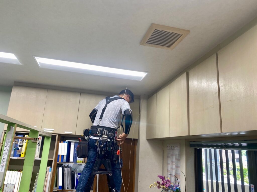 カメラ取り付け 防犯対策